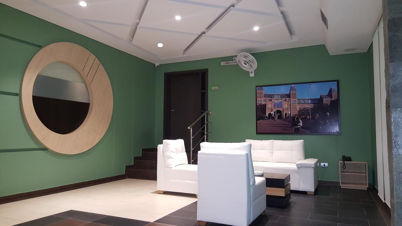 Hotel 56 Avenue Plaza バランキージャ エクステリア 写真
